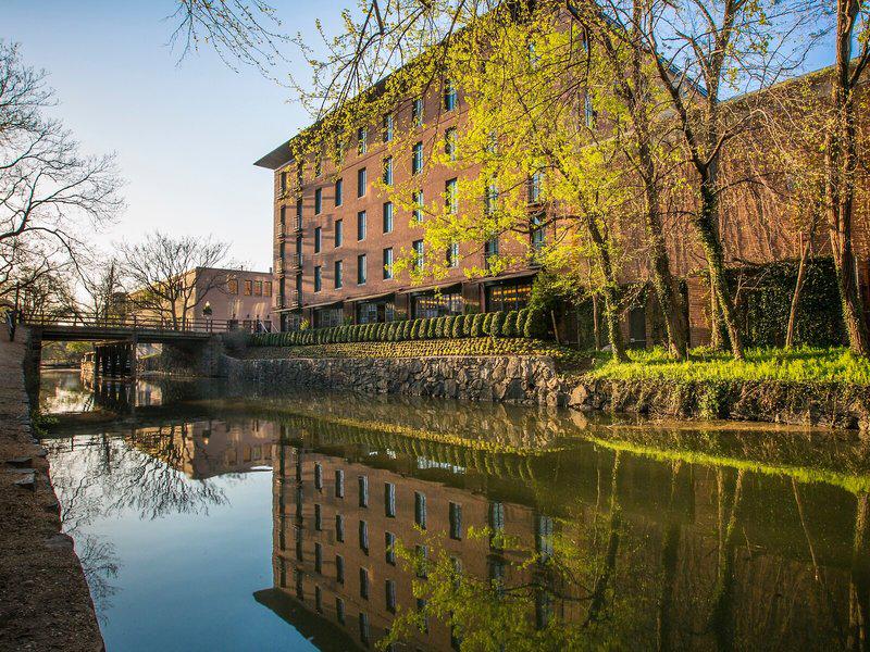 AB2B3CC427DF23C46714693C2363ADF7