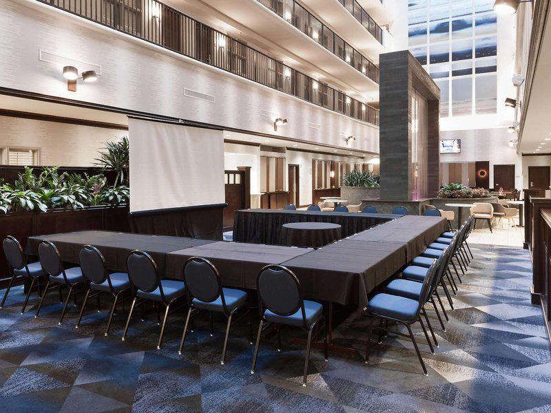 FEE1984D00439A76965602C66C9FDCD6