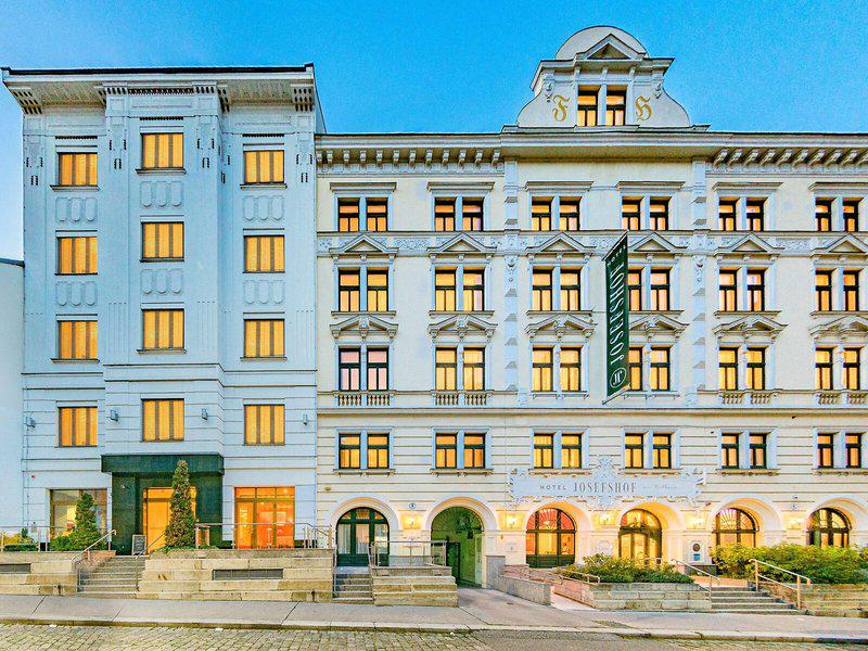 FC618BA51EE8DB049002BC96389944ED