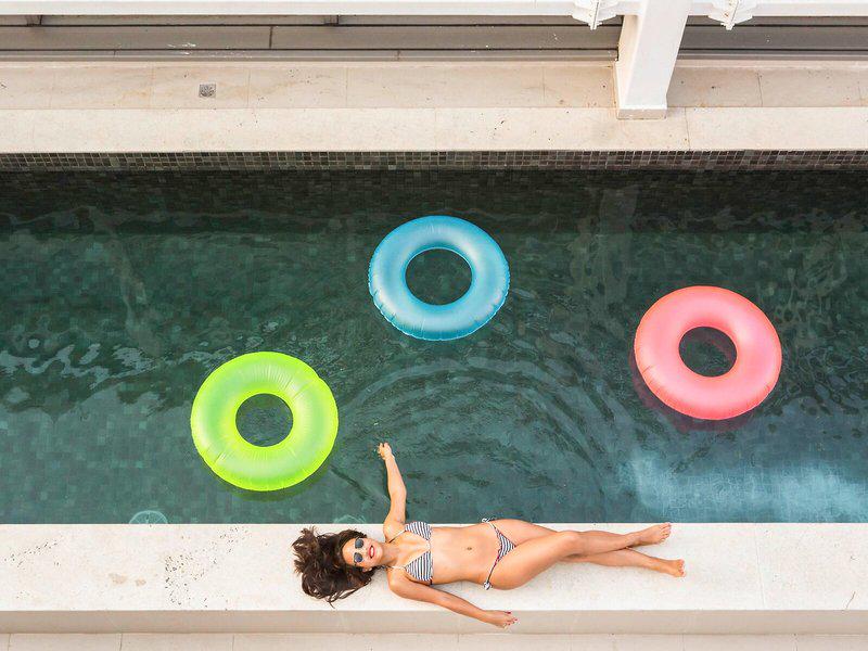 69C15D6499D232486A48567798B24AE9