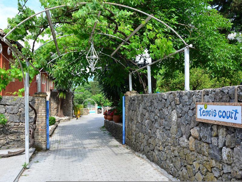 F6E0FFBEA16D9C2B6E7852ACB57F236E