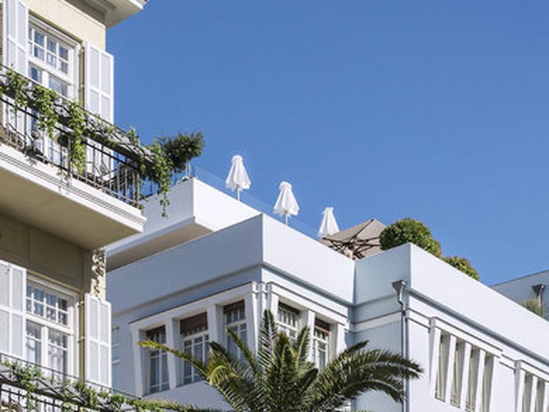 98DFAE60B680D9E83D774754E317145B