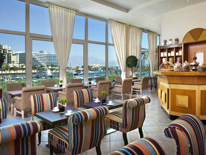 48050D8D9FBF2F0C2D85A3FC47C8799D