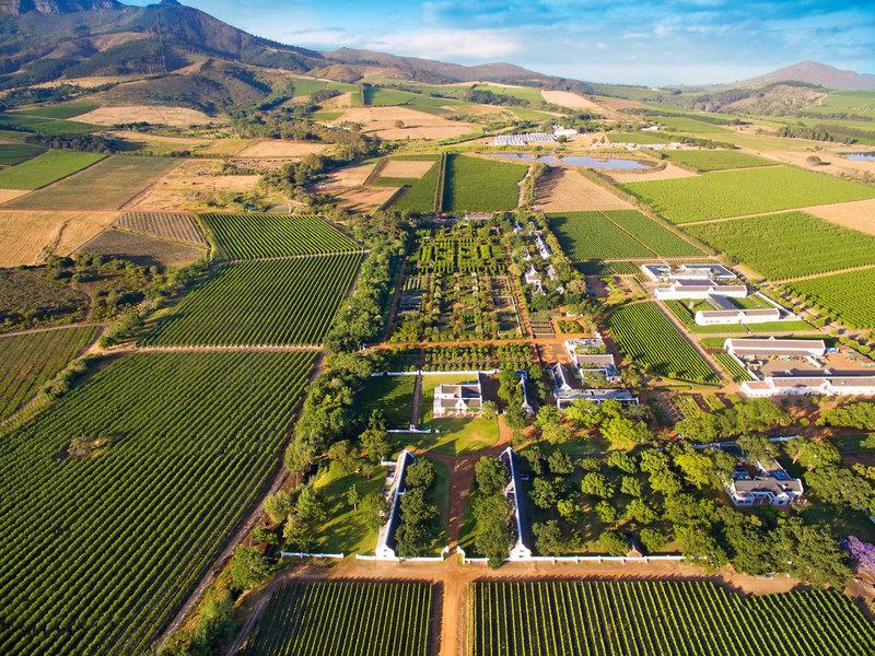 3EFAB7BB645B0F45EF222A2CECEB61E9