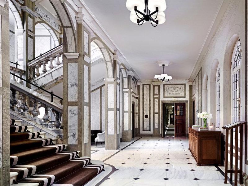 262BDBDD380BC44050C20DDE3631DF72