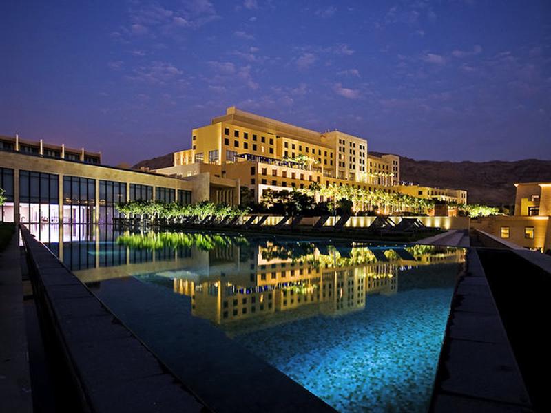 6E00527DA54B3F2D537566F21F91A87A