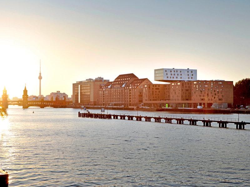 D156922C1E4BA67797FC90E7C8C90F3B