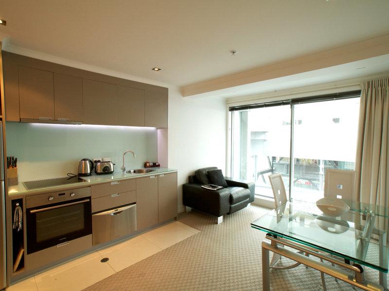 3959C705948227D77784A11E6196C779