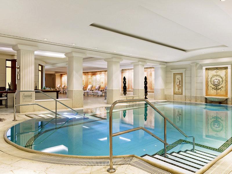 E222BE38F42690BDCA543109420249AE