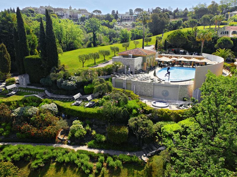 8C37B4B11F1143598D31294DFA2B744D