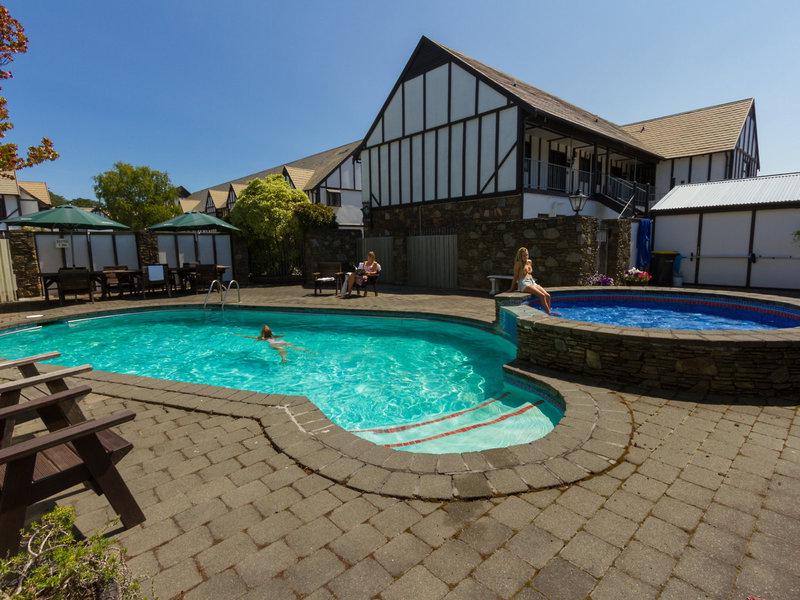 076267283D2F2FFE0A9921A9B01381D6