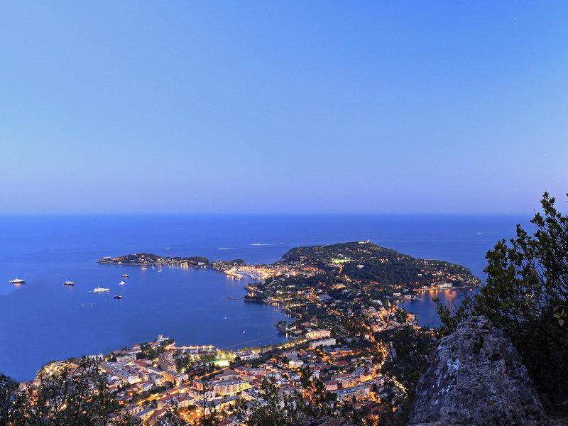 B76DA83A5DF4576991A0667E719A867E