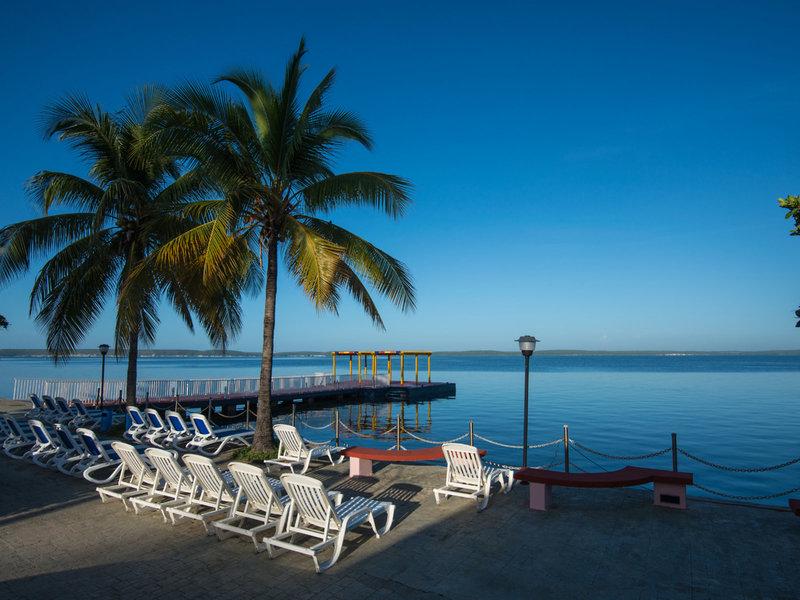 EF9746B65BB729B688FBBE5D4F8E2754