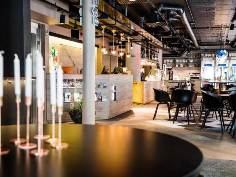 1A5363C83679BAC7C917F995A01A9C24