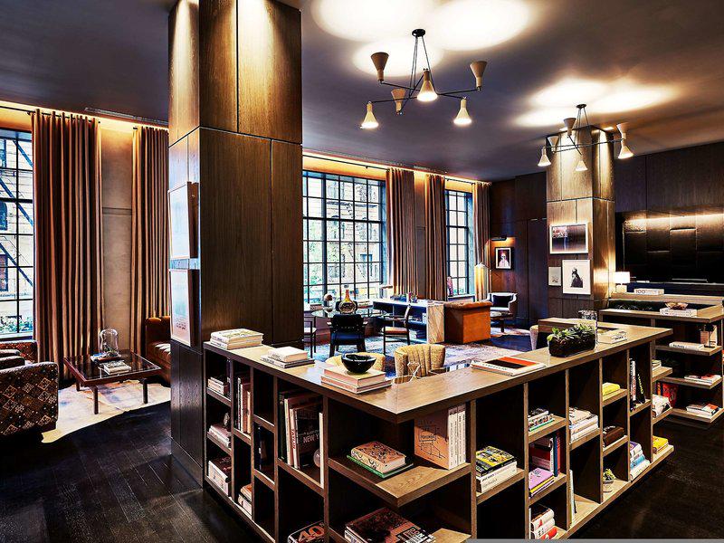 EBA6876A5C83ED3CB539A86B11AA3709