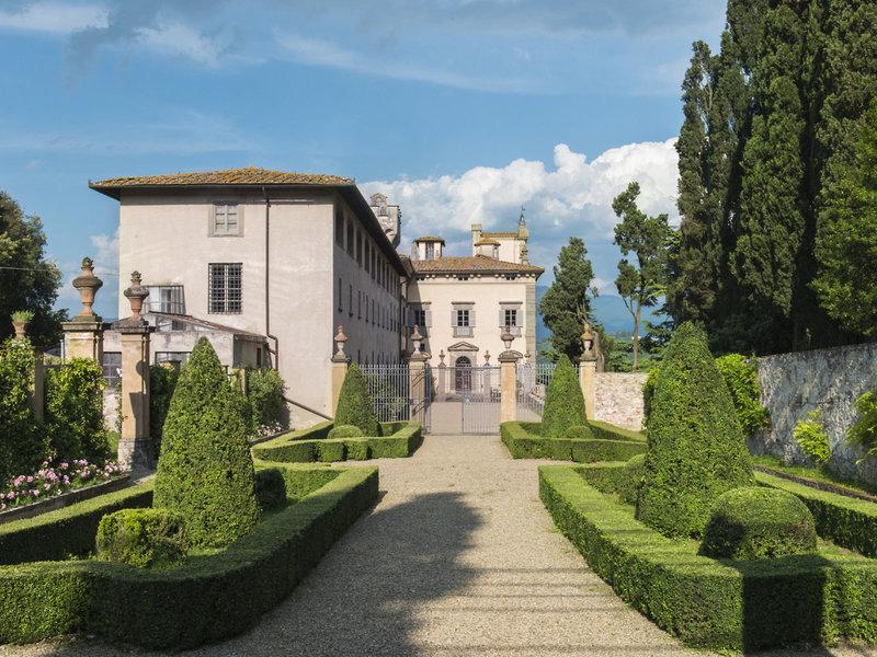 221E2AF022E1CD0DED5DB54F9A723BA1