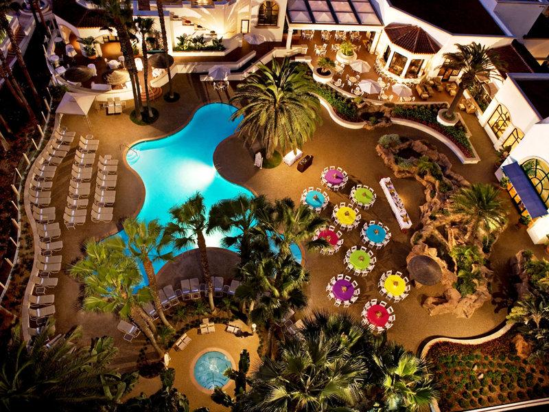 8A188999EBCB9C7C1DC914F57C7ED3ED