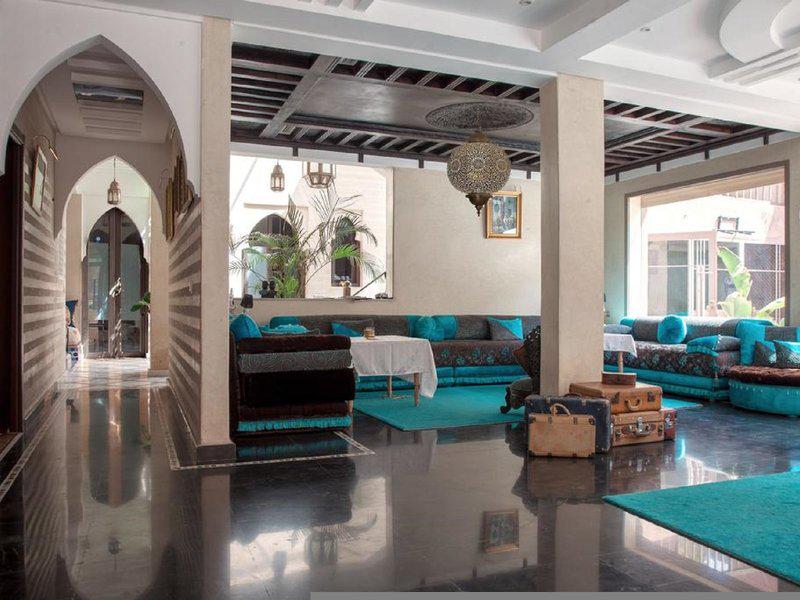 445EFD68A189A642732AB59D23751047