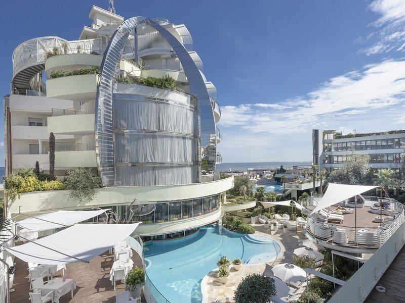 B672B42F31555DEB17821605AE88A746