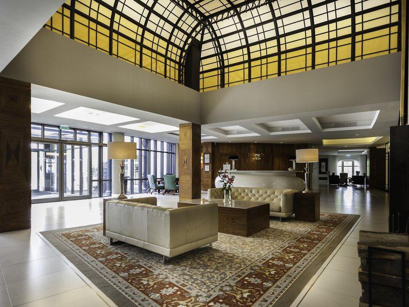 40D11480D8810D2438E44E2C0CAC184E