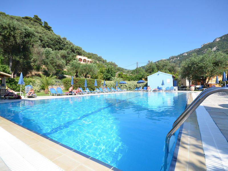 FE35F35DBFD6A4E36DC86DBFBCA6A66E