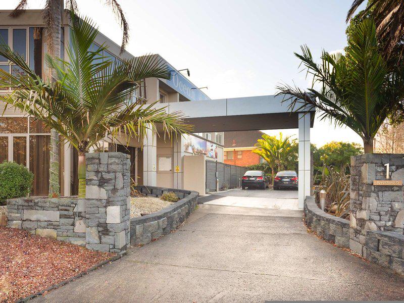 5400E6CDF5B33589A157798F376C4D49