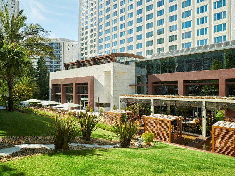 BE7E1B1E4F7BA2E4F569B47A68C649AC