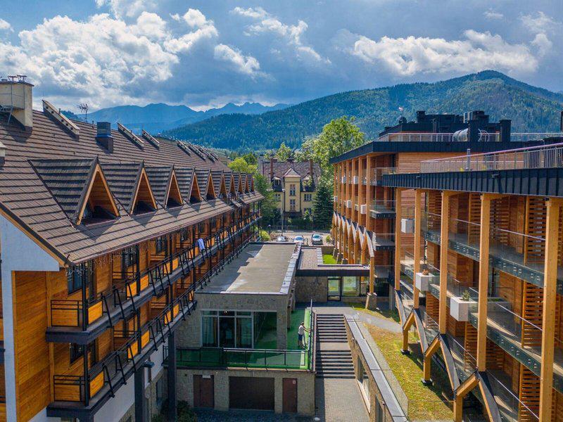 C556610E78ABD0A18708C08764F52700