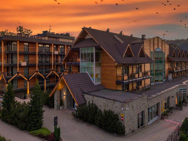 1E5650095AEFE145471554FFB364FFBB