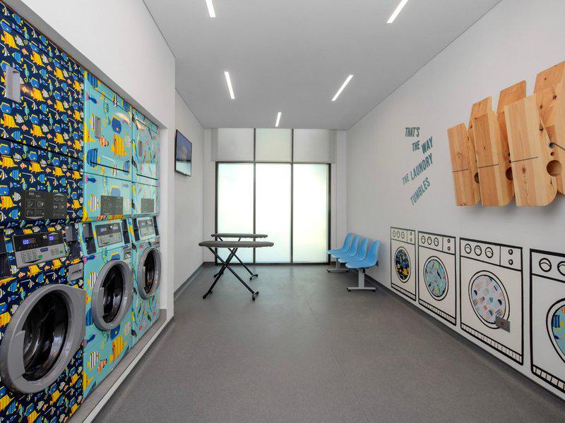 D40B3F9CAB1E889BB6B2BB8EBB7C2031