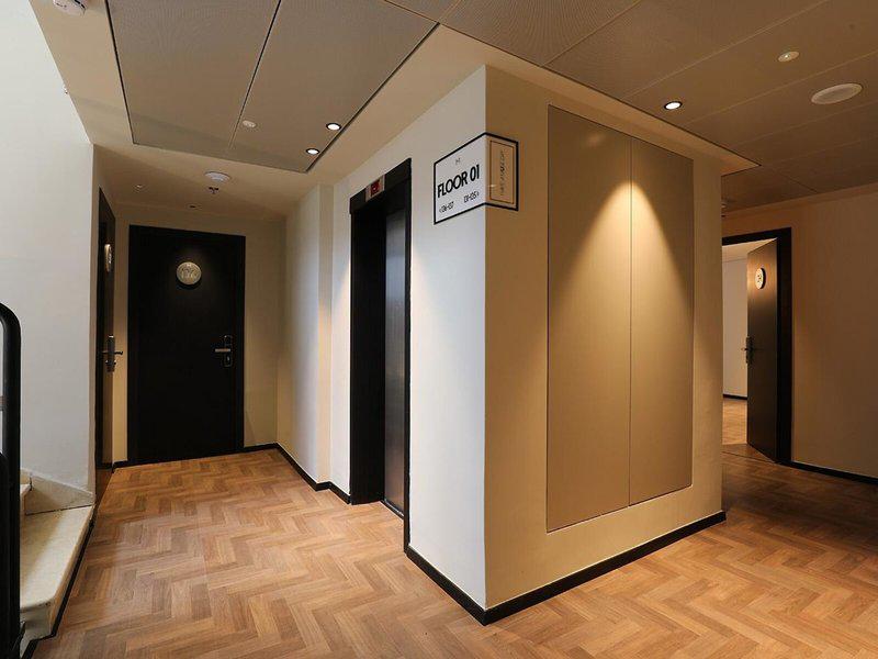 BD01B3AFFA275A2293F7AF7B7DF7FE14