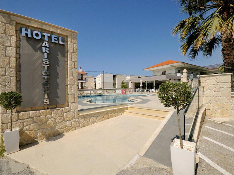 F6118E4386E1DF0F5FC78FBFD2B8E240