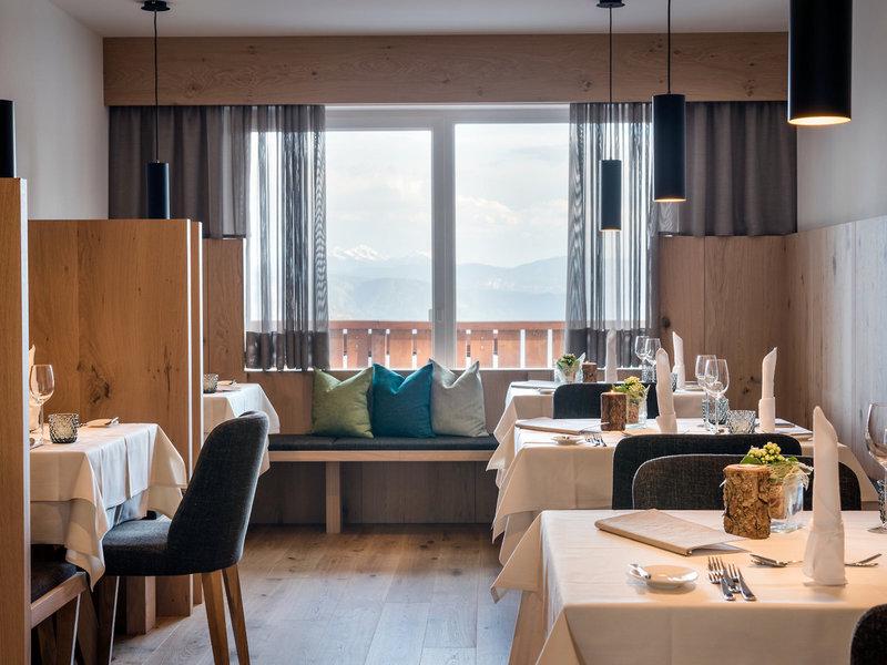 FF19EDDCC412485498886140BF5FD63E