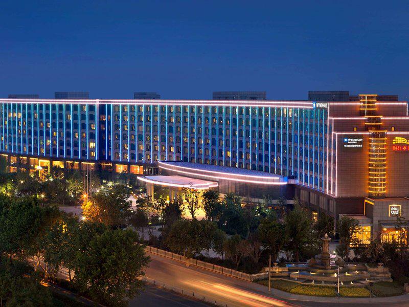 054621927C562430F58379972C26FEA6