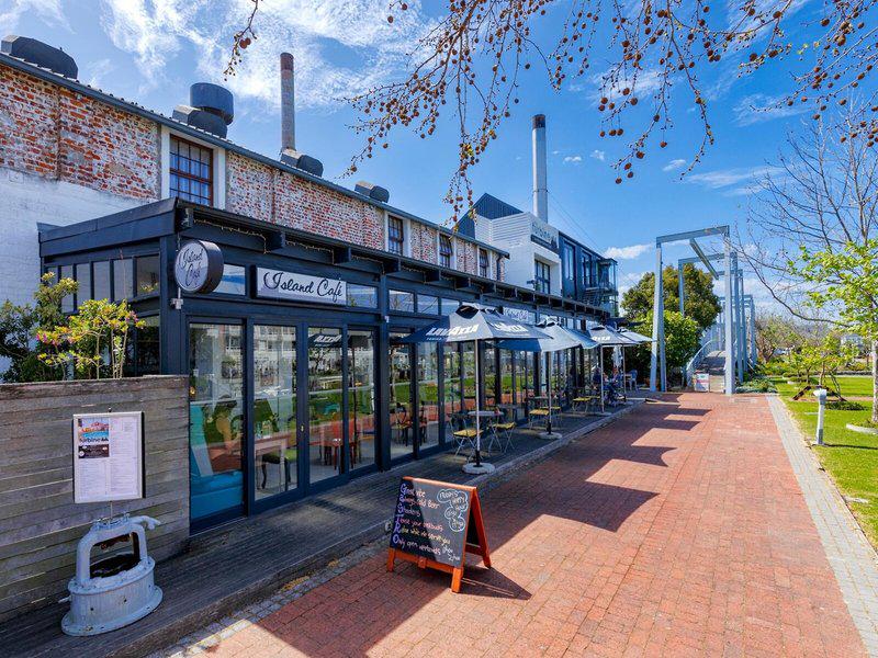 D28119BFF54C35F3AF281B8E737F0F14