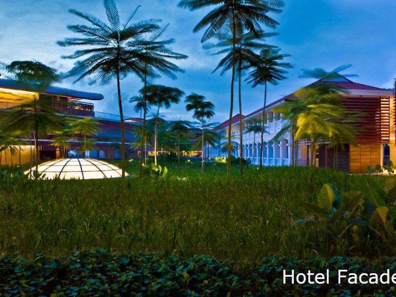 7257CC3CD8D0A437DC459D1E49F3E38E