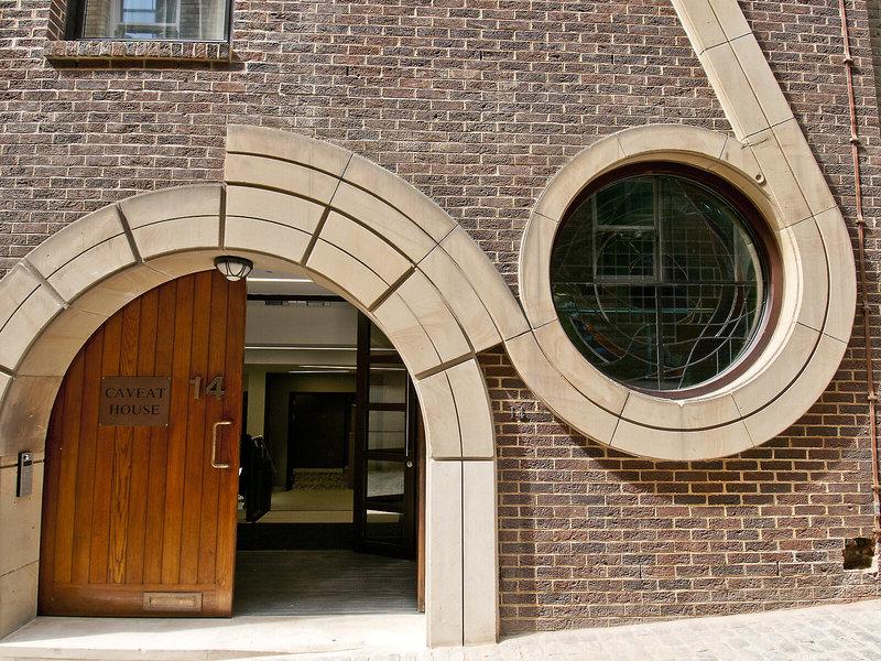 1463F8527E2A4E24EB66AE3184F169C2