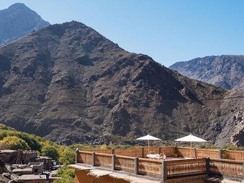 FA451838D7A0BADF8E4E6DAA9513F53E