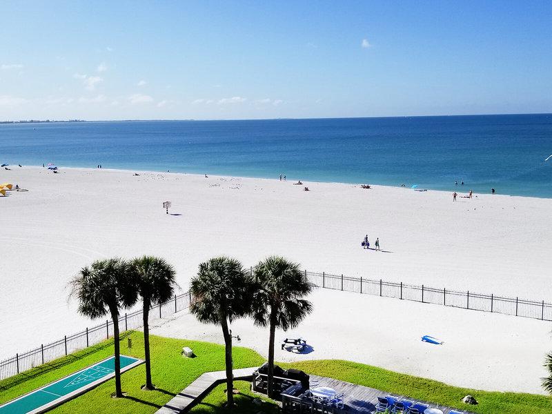 08F9305CF933125325EEDC28AC371E60