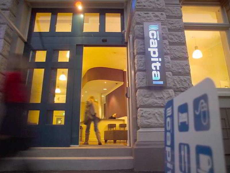 33DF1C1B24B7993B7AAC1A77AEF228D8