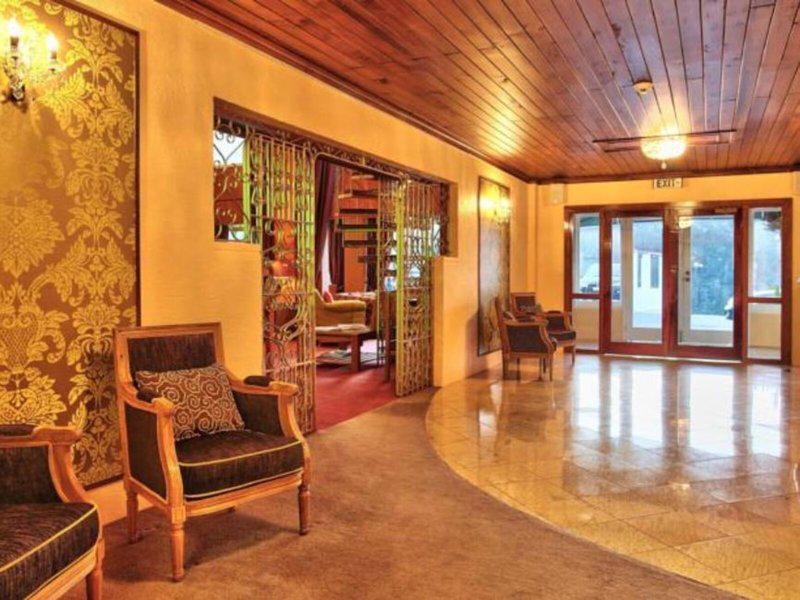 005DA4FA8119EB024370D99C0FEDB774