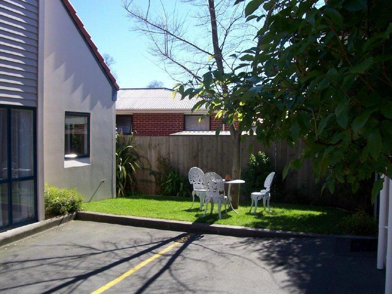 4EE2F6DC7B5EECCB508A0F6E7660864F