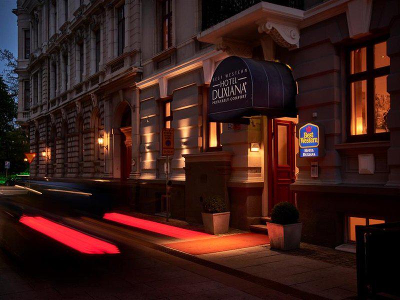 E752DAF9A7B80C17A88568309D2B081C