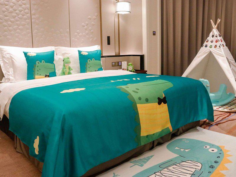 DF3FACCB9B09F4408DD2C07E8603CF55