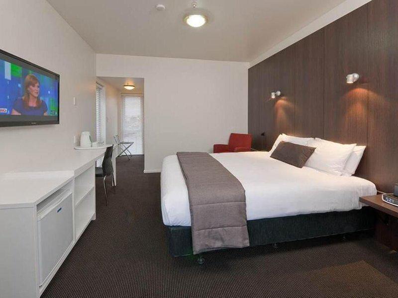 6F1AC8600A1A10AC1B6B5E12E3D7B18F