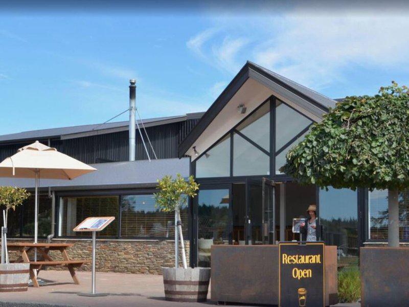 C5D0A9D8DD54D1DD9D1A94023FC52952