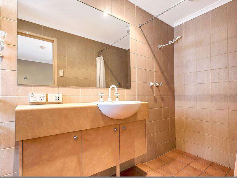 039B072E0E4DE202A32951329E9CA97E