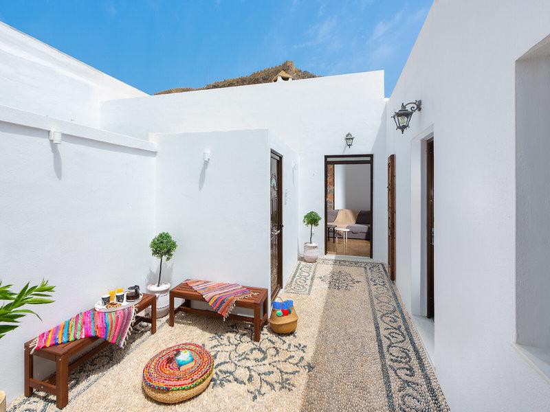 25C89B81590DEBAD80D26C48F3587615