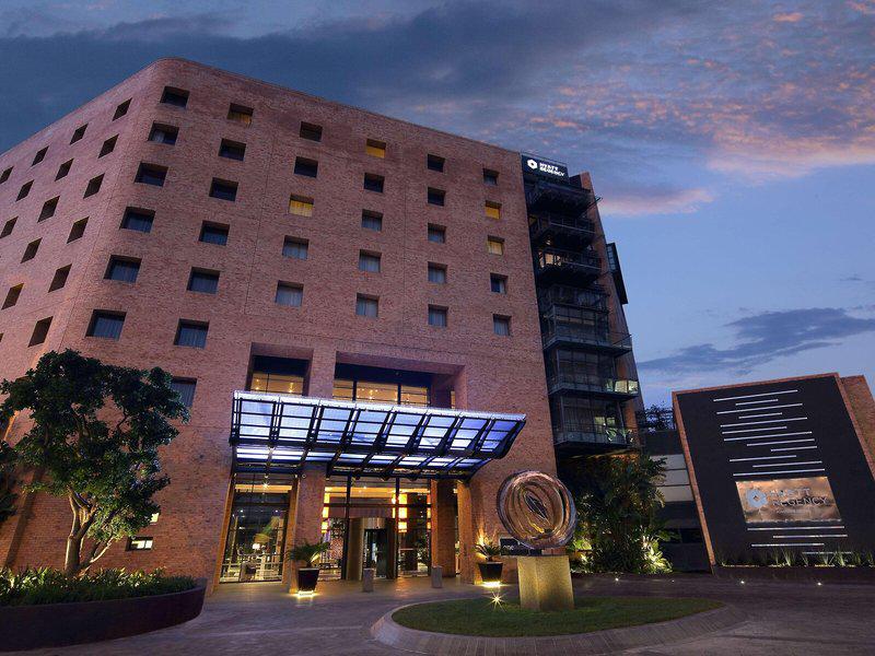 15BFC73273A707FB5796B96862C943A9