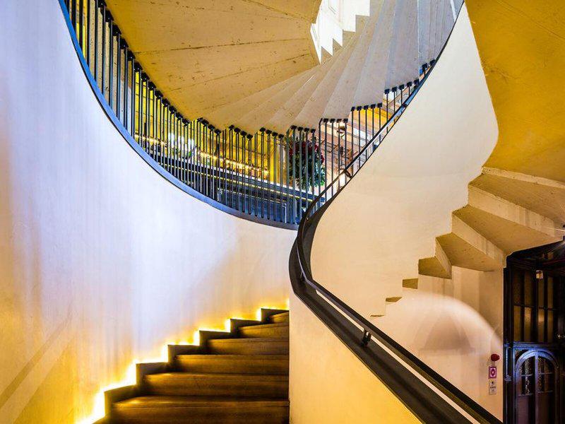 544D2C139DC8CD362F2CD4DEE9D7F1BA